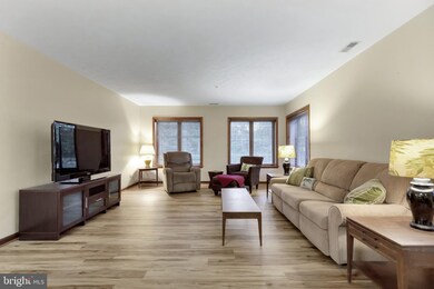 23140 Cobblestone Ln unit 211, California, MD 20619 - photo 4