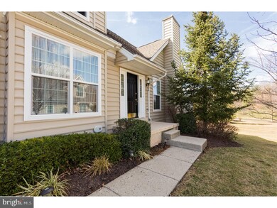 17 Oakbrook Ct unit 101, Malvern, PA 19355 - photo 2