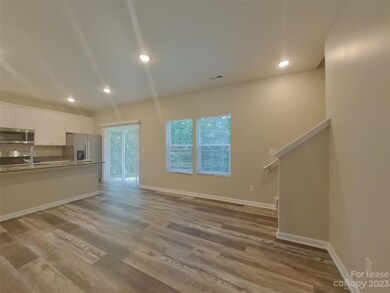 112 Sunwood Ct, Statesville, NC 28625 - photo 4