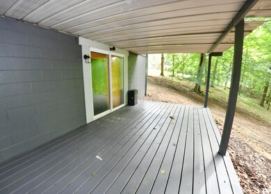 983 Sauk Ct, Hide A Way Hills, OH 43107 - photo 7