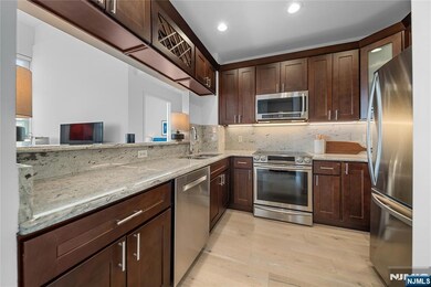 Hudson Tea Buildings unit 11P, Hoboken, NJ 07030 - photo 6