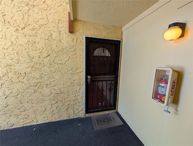 7512 Dolonita Dr, Tampa, FL 33615 - photo 3