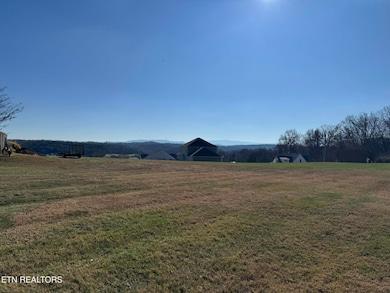 112 Castlebury Dr, Jefferson City, TN 37760 - photo 5