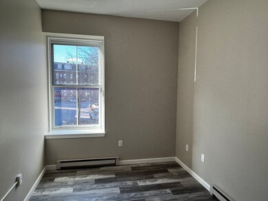 92 Gorham St unit 202, Lowell, MA 01852 - photo 6