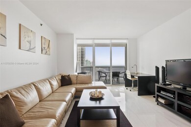 The Beach Club unit 3211, Hallandale Beach, FL 33009 - photo 2