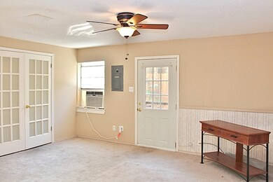 210 University Ave unit B, Waxahachie, TX 75165 - photo 3