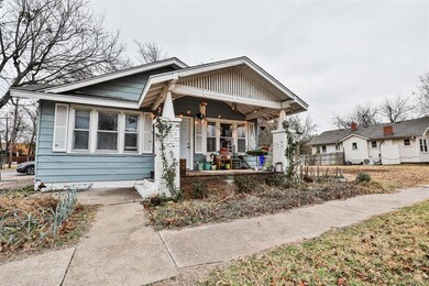 View of front of home featuring a porch