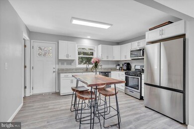 208 Shoshoni Trail, Browns Mills, NJ 08015 - photo 5