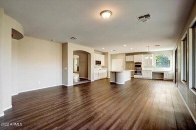 17-E Mahogany Pl-017
