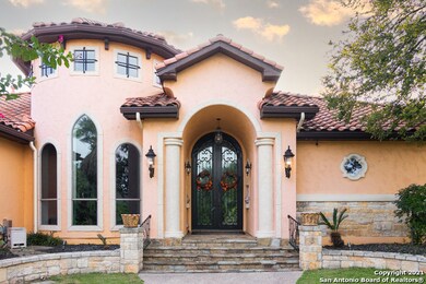 18357 Shadow Canyon Dr, Helotes, TX 78023 - photo 2