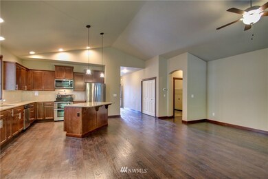 6605 278th St NW, Stanwood, WA 98292 - photo 5