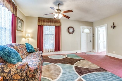 220 W Heron St, Denison, TX 75020 - photo 2