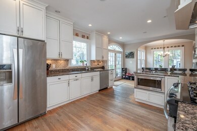 822 Boylston St, Newton Highlands, MA 02461 - photo 3