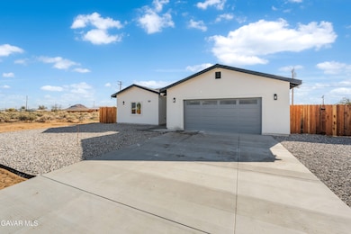 8624 Forest Ave, California City, CA 93505 - photo 5