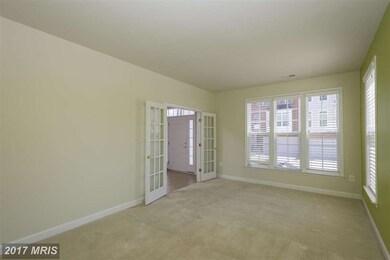 8324 Gibbs Way, Hyattsville, MD 20785 - photo 4