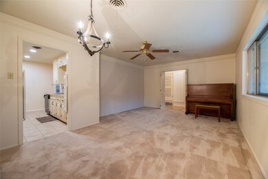 608 Post Oak Dr, Hurst, TX 76053 - photo 4