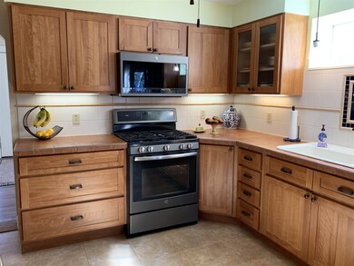 66 Wilders Grove Rd, Newton, NH 03858 - photo 5