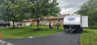 13826 Northcrest Rd, Hagerstown, MD 21742 - photo 3