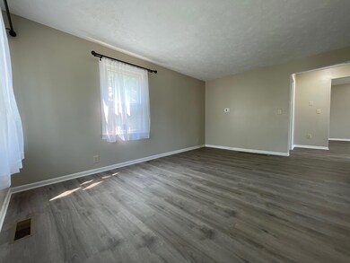 5138 Hughes Rd, Lansing, MI 48911 - photo 6