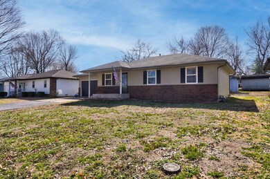 404 Elm St, Nixa-101