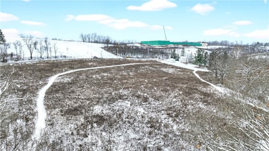 3942 Potato Garden Run Rd, Imperial, PA 15126 - photo 6