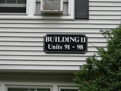 98 Granite St, Londonderry, NH 03053 - photo 5