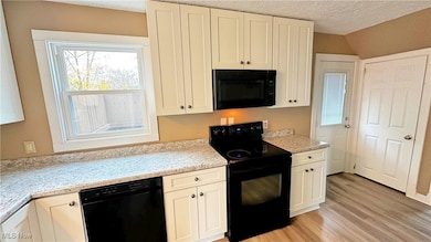 3118 13th St SW, Canton, OH 44710 - photo 7