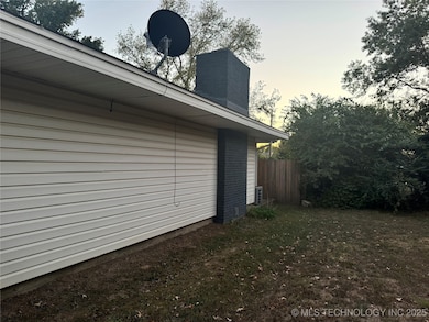 1335 N Mcfarland Place, Claremore, OK 74017 - photo 5