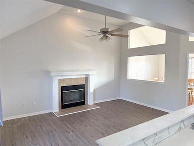 1242 Cypress Ct, Warrensburg, MO 64093 - photo 3