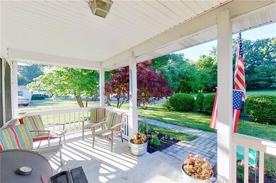 702 W Pierce St, Whitestown, IN 46075 - photo 2