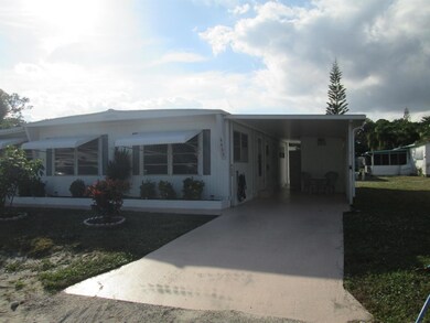 6403 S Elm Ln, Atlantis, FL 33462 - photo 4