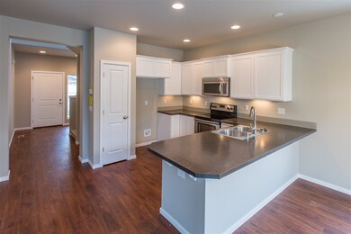 224 E Travis Ct, Spokane, WA 99208 - photo 5