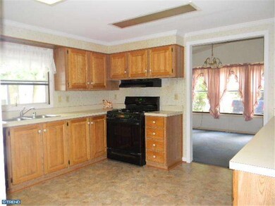 52 Loft Mountain Dr, Sicklerville, NJ 08081 - photo 5