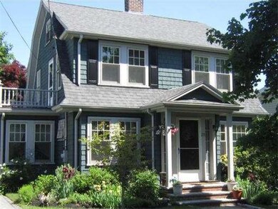 271 Elmwood Ave, Quincy, MA 02170 - photo 2