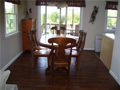Dining Room DINING AREA
