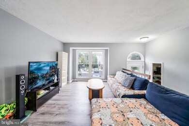 4235 Red Maple Ct, Burtonsville, MD 20866 - photo 5