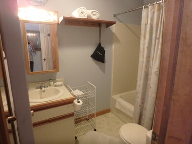 3 N Meadow Ln, Oak Bluffs, MA 02557 - photo 6