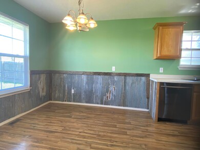 Dining area 1