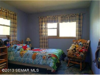 265 Riverview Dr, Dakota, MN 55925 - photo 4