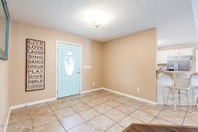 2 (1 of 21) Front Entry