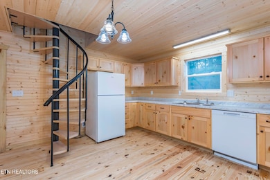 345 Magnolia Dr, Spring City, TN 37381 - photo 7