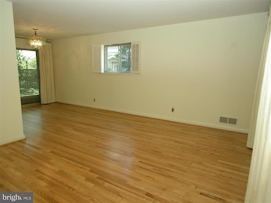 1714 Evelyn Dr, Rockville, MD 20852 - photo 6