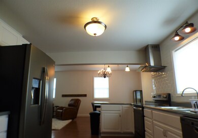 208 Cedar St, Loogootee, IN 47553 - photo 7