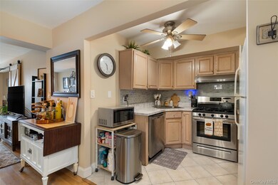 Ocean Terrace unit 2H, Long Beach, NY 11561 - photo 7