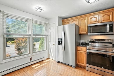 6 Fieldstone St unit 6, Upton, MA 01568 - photo 5