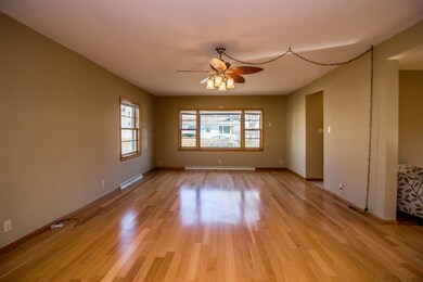 127 Fourth St, Roanoke, IN 46783 - photo 4