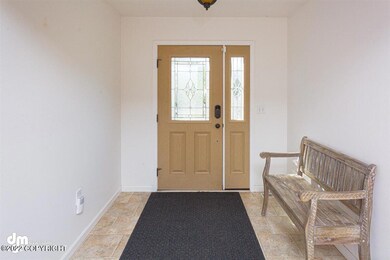 04-Front Entry_DMD_7095