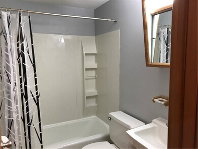 2945 Aberdeen Ave, Erie, PA 16506 - photo 4