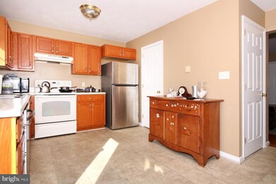 38 Beverly Dr, Myerstown, PA 17067 - photo 7