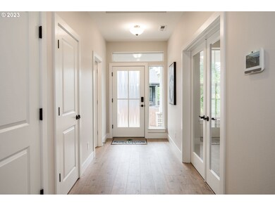 605 SW 49th Dr, Gresham, OR 97080 - photo 3